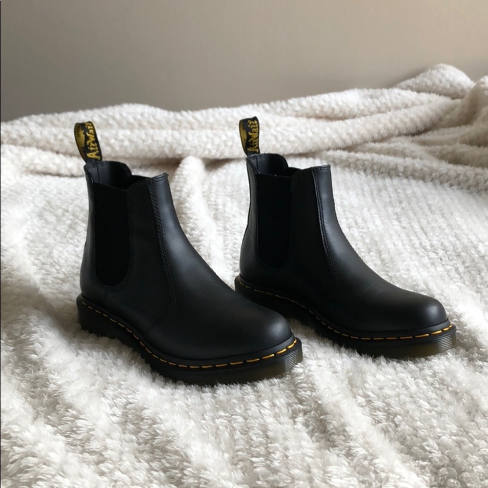 2976 wanama leather chelsea boots *Dr. Martens*